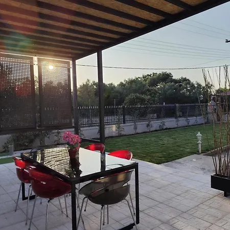 Isminis Dom wakacyjny *